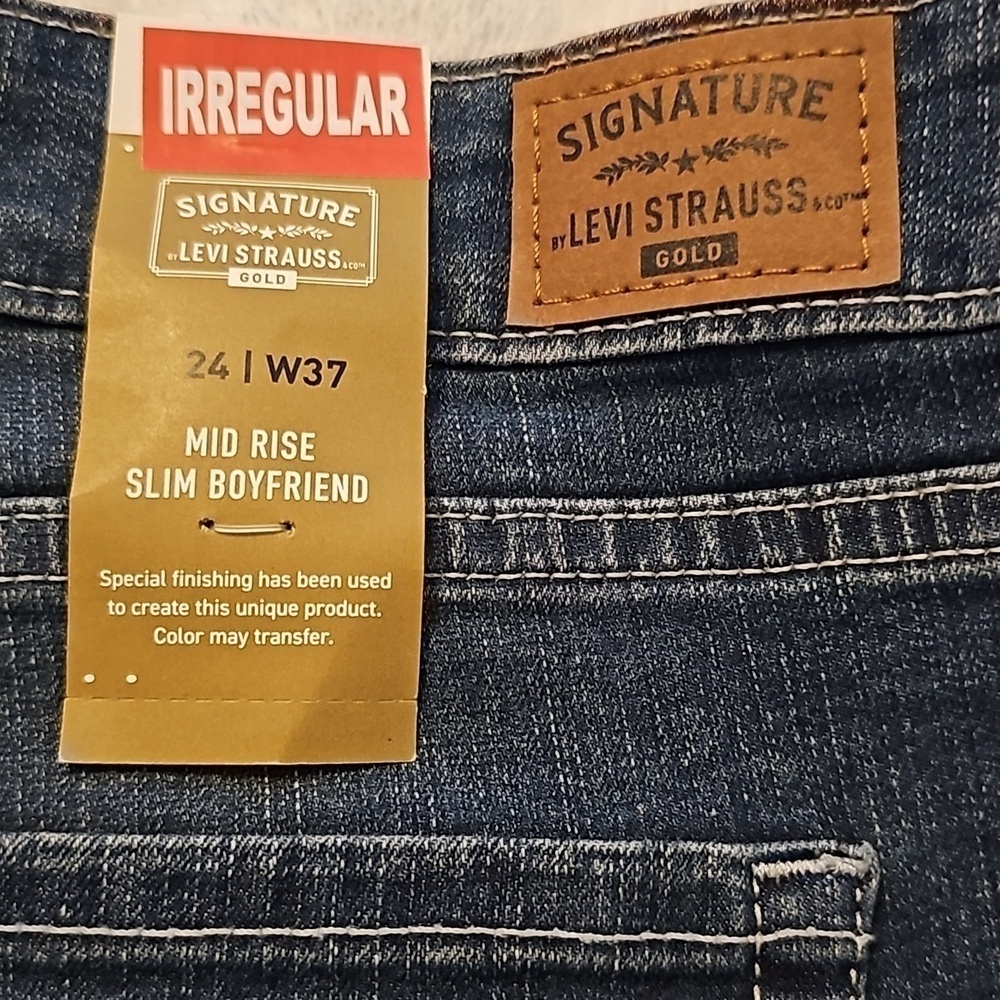 New Signature Levi Strauss Mid Rise Slim Boyfriend 24/W37 Simply Stretch - Picture 2 of 11